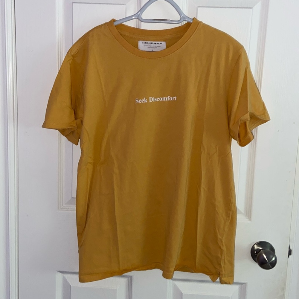 Men’s Seek Discomfort T-Shirt